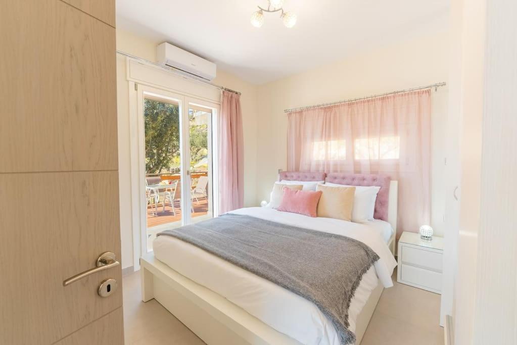 Sunset Dreams Spyros Apartment Skalia Bagian luar foto