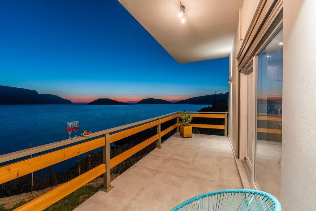 Sunset Dreams Spyros Apartment Skalia Bagian luar foto